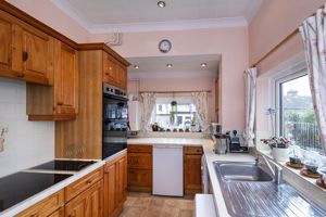 Fitted Kitchen- click for photo gallery